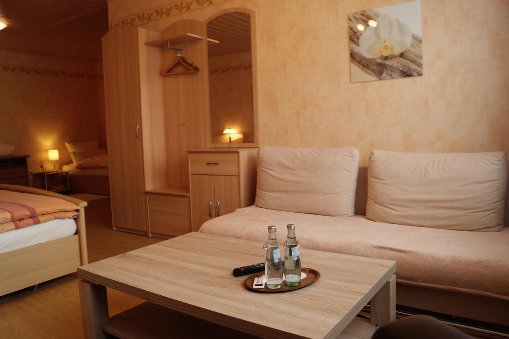 Pension Huhn Angersbach Room photo